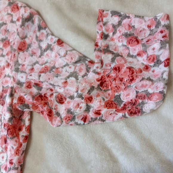 Floral long sleeve - Picture 5 of 6